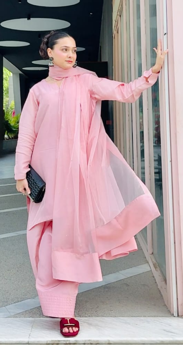 Gul-Noor - 3 piece suite - Premium Ramen Silk