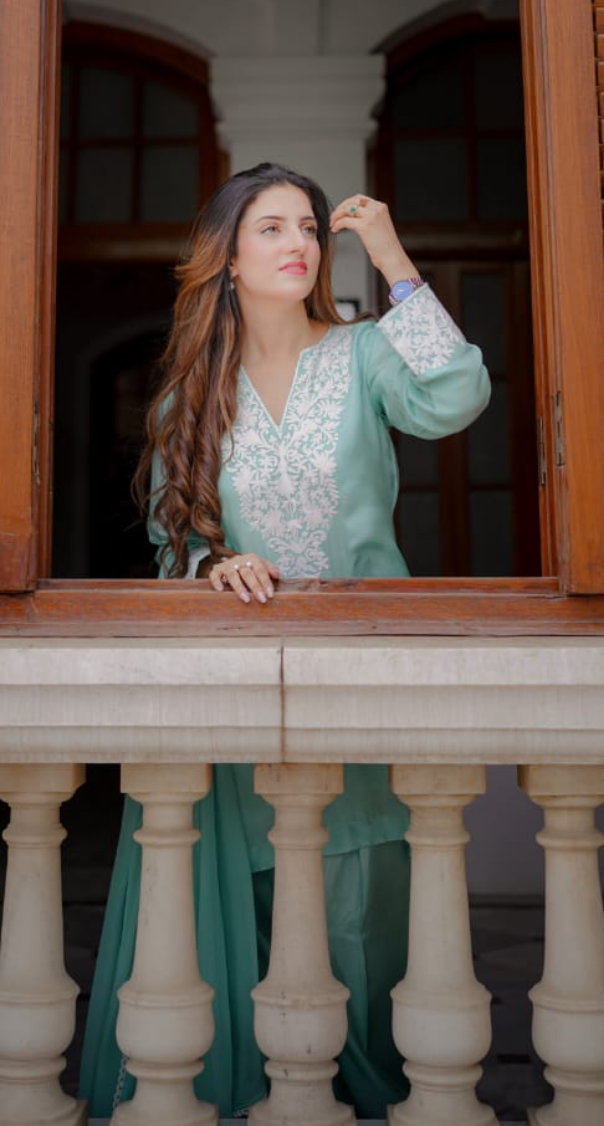 Sham-e-sehar - 3 piece Farshi Shalwar - Tussel Silk